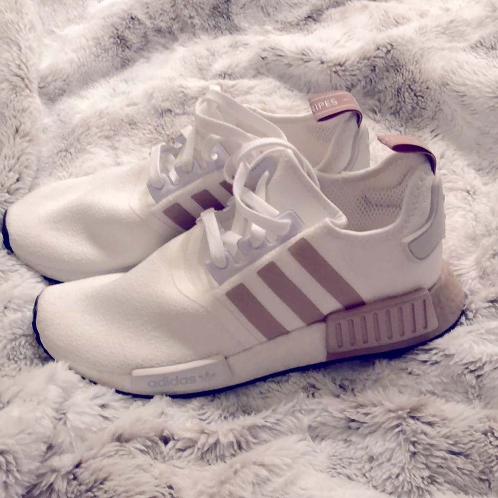White/Ash Pearl Adidas Boost